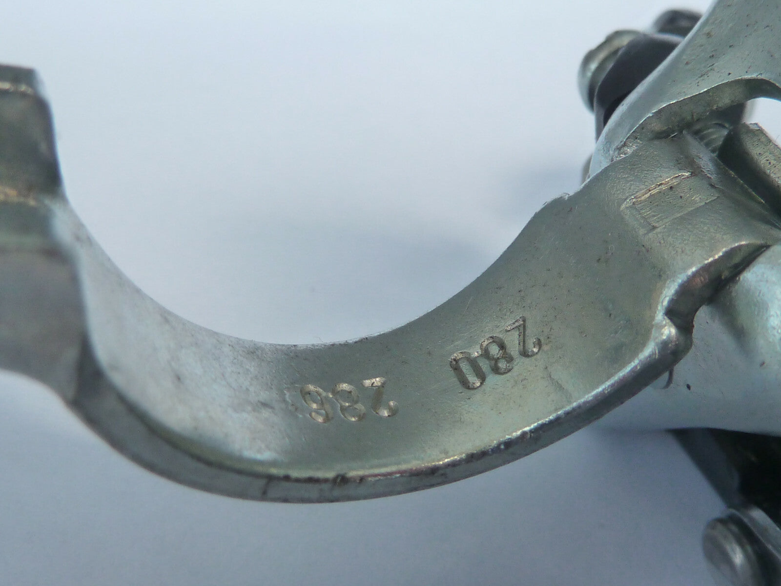 ✨ NOS DÉRAILLEUR AVANT VÉLO SHIMANO VINTAGE COLLIER 100GS 28.0 / 28.6  FD-TY25✨