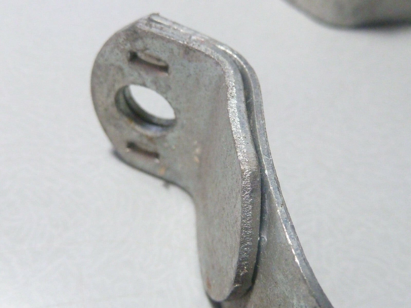Collier échappement ovale sans ecrou Motobécane neuf ancien stock