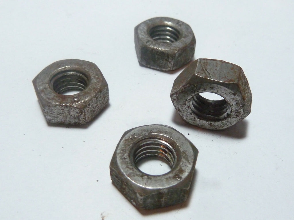 Nos neu 4  Écrou hexagonal M10 DIN 555