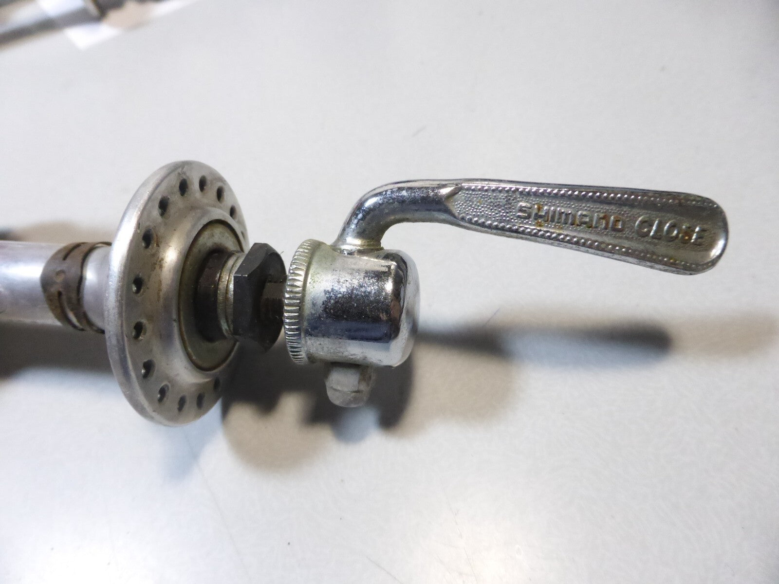 4 vintage axe moyeux maillard sachs shimano front axle