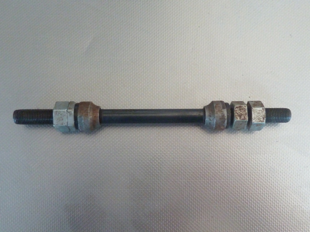 NOS ancien stock Ecrou d'axes de Roue 9.5 mm motobecane peugeot Cyclo MBK 165 mm