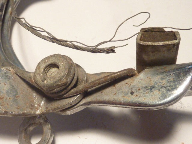 ETRIER DE FREINS ANCIENS VELO Peugeot VINTAGE BRAKE old bike