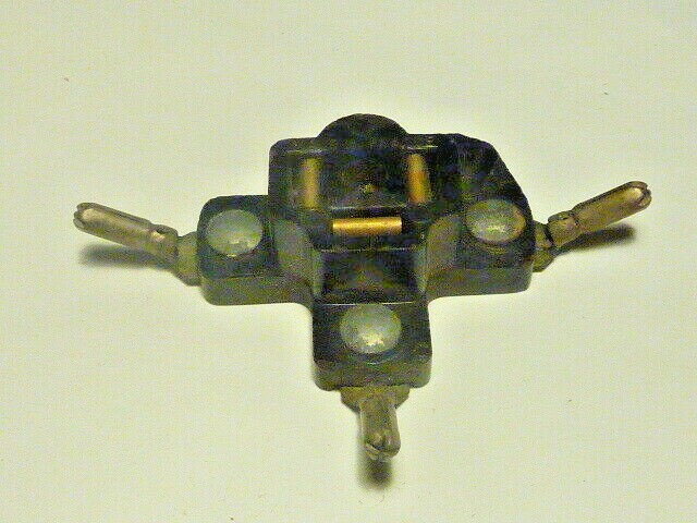 connecteur Marchal 3 broches modèle déposé made in France