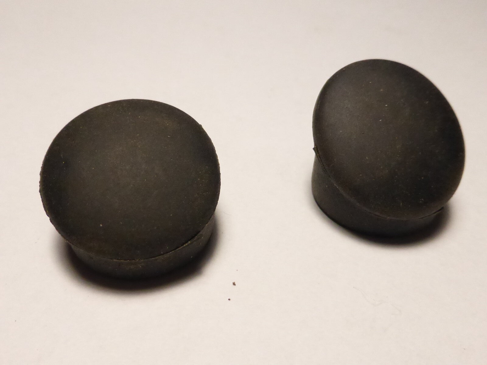 NOS vintage 2 embout HANDLEBAR END PLUGS  Bouchon de guidon noir oblique