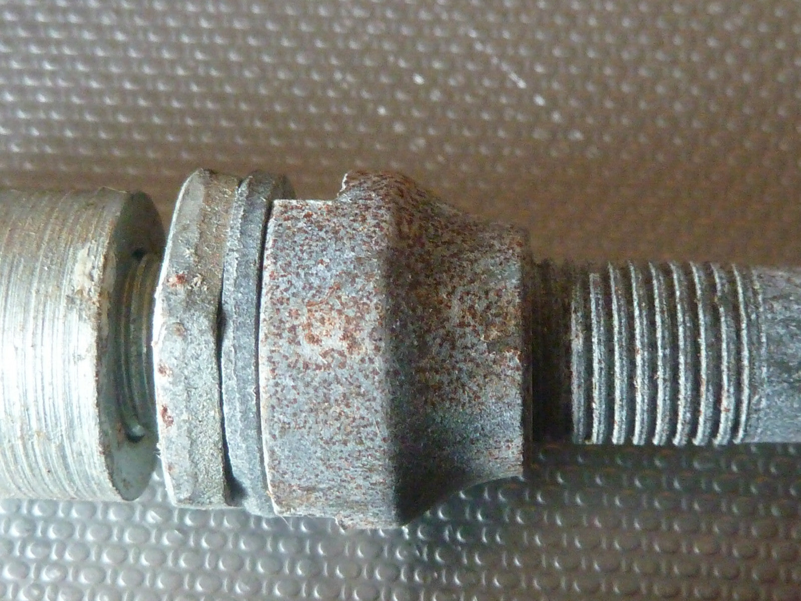 ✨ NOS Lot de  2 AXE ROUE vélo cyclo solex  Ø 9,5 longueur 165mm ancien stock✨