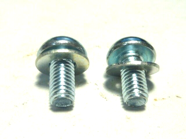 2 Vis de pivot pour frein cantilever et V-brake VTT chromé courtes ancien stock