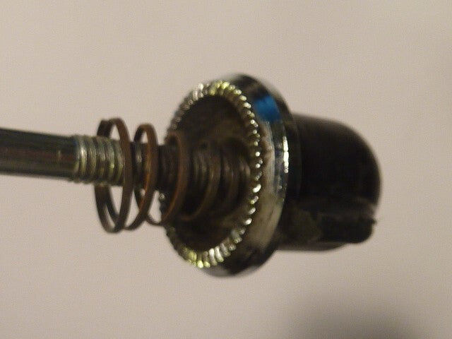 vintage attache rapide wheel quick release skewer roue arrière sachs maillard
