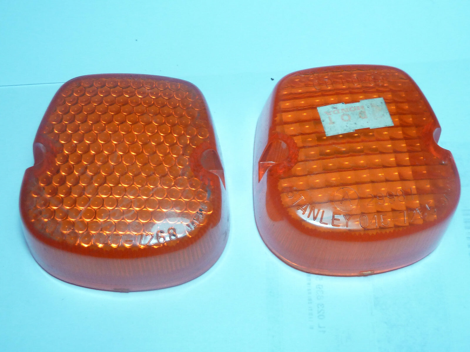 2 Cabochon de clignotant moto HONDA  STANLEY 045-7255