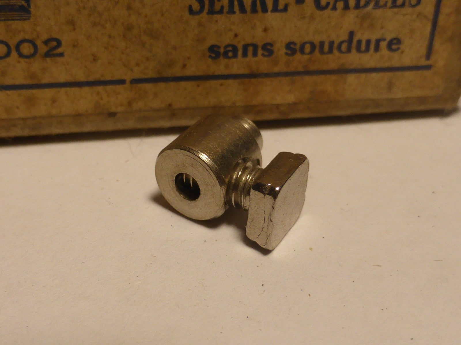 ✨ NOS Serre-câbles Algi 2002  Ancien stock 1960s  Rare Mobylette / Motobécane✨