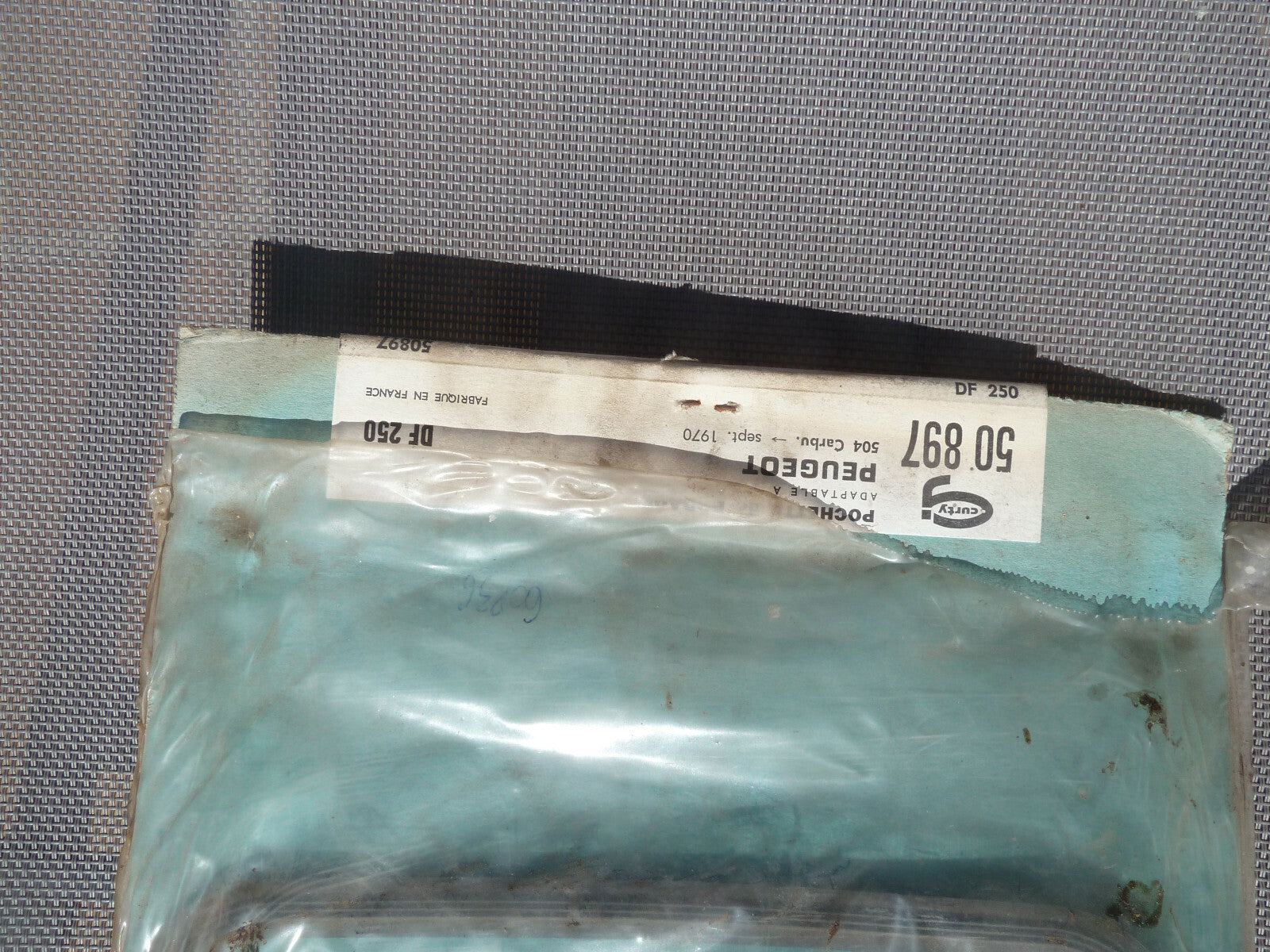 anciens joints vintage Peugeot 504 vieux stock