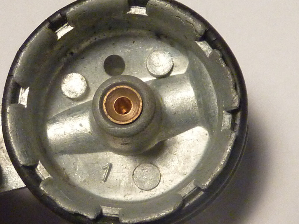 ✨ NOS Couvercle Haut de Cuve Gurtner – Peugeot / Motobécane – Vintage ✨