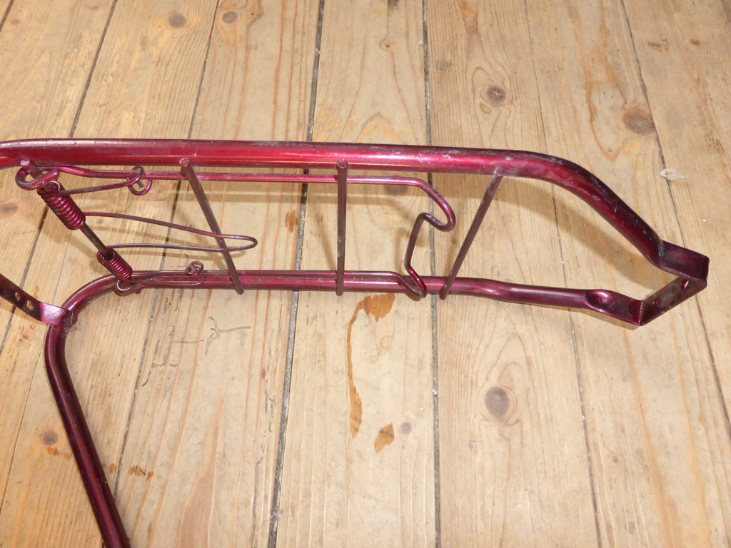 ✨NOS porte bagage arrière  a clapet acier velo Peugeot gitane roue 700 vintage ✨
