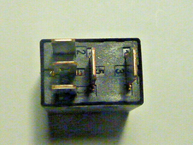relais volvo v50 xc90 v70 9441161 a4001-x40 a4001x40 v23074