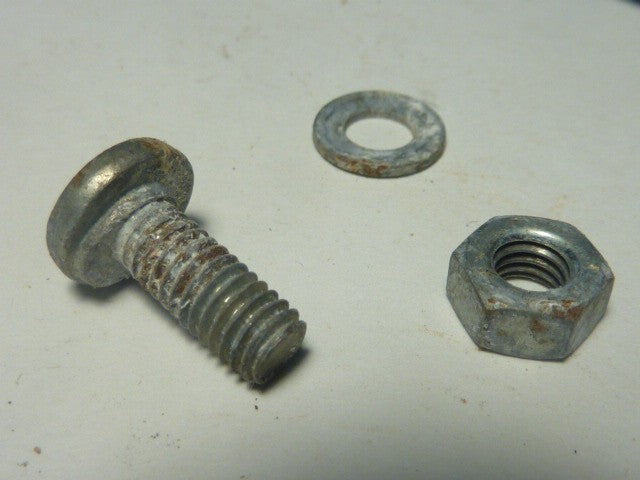 tète ronde méplat 3 vis bolt screw acier  vintage