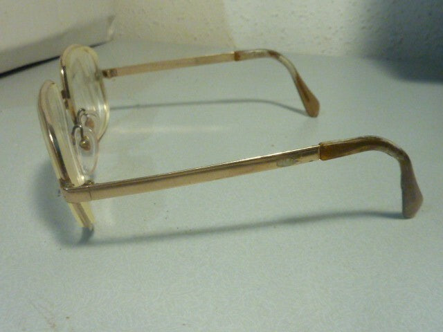 AUTHENTIQUE vintage 1960 PLAQUEE OR LUXOTTICA 18K paires lunette de vue LUNETTES