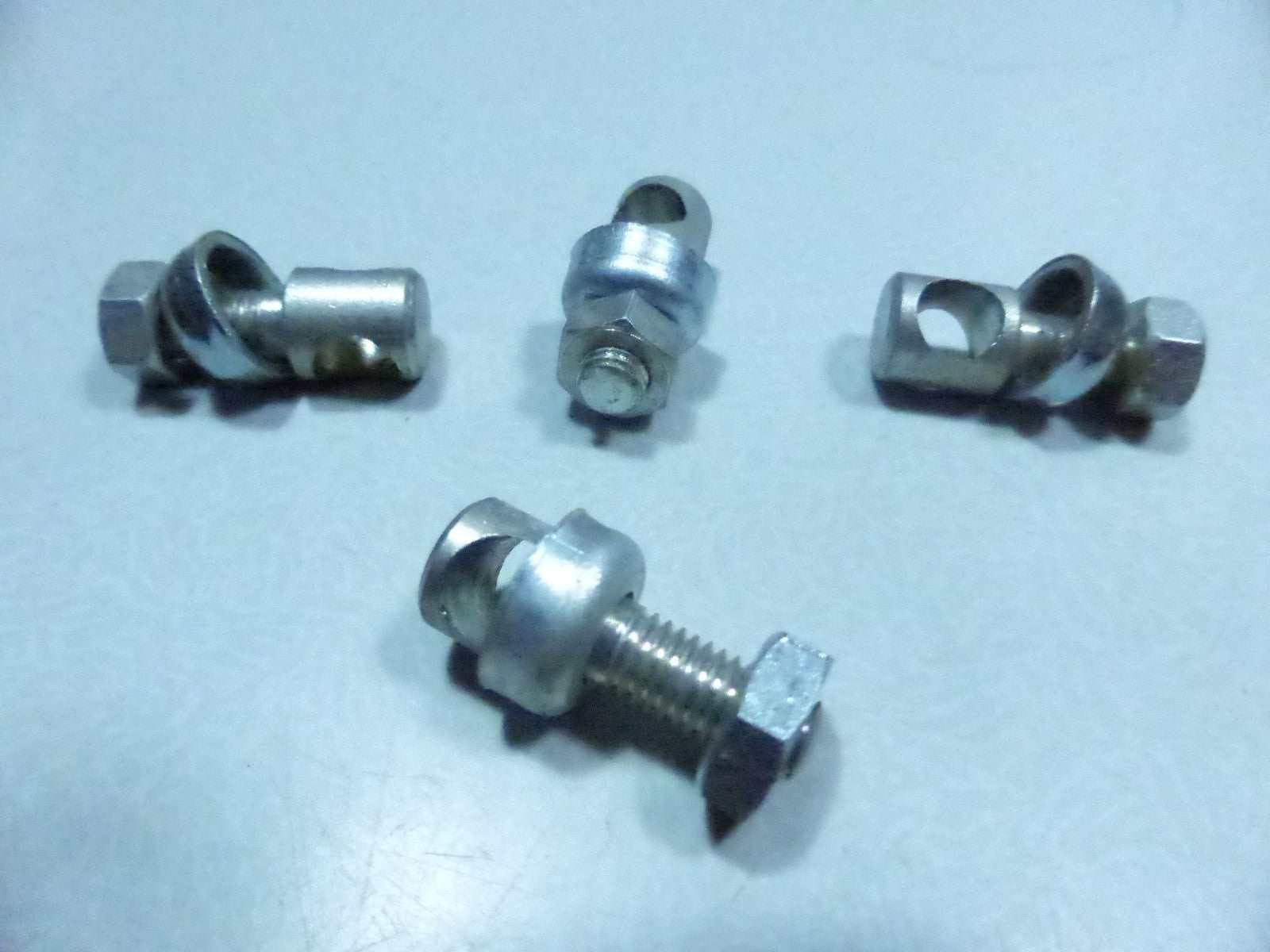 ✨4 SERRE TRINGLE  L 22.3 X 8 X D 6mm velo mobylette cyclomoteur VINTAGE ✨