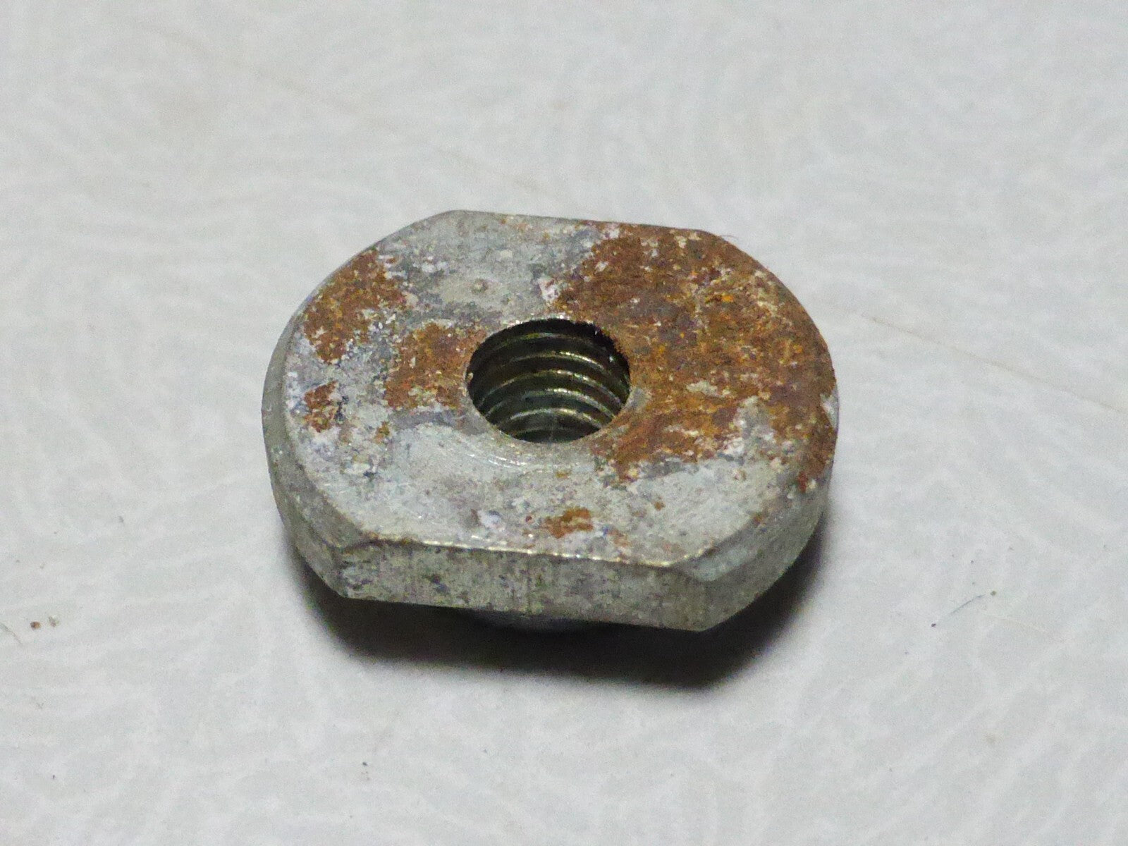 Huret Rear  patte dérailleur   screw bolt and nut   patte  1802