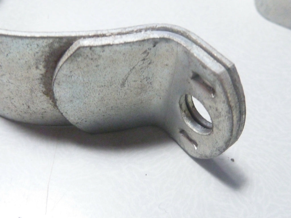 1 Collier échappement ovale sans ecrou Motobécane neuf ancien stock