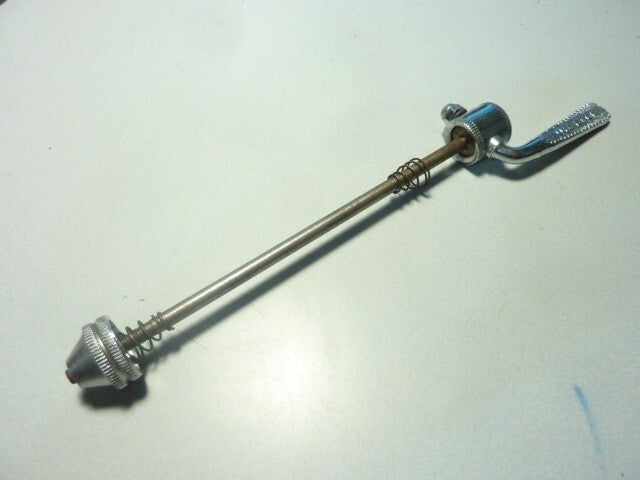 NOS  attache rapide Quick Release rear Skewer Eroica 1970 wheel skewer BREV STOP