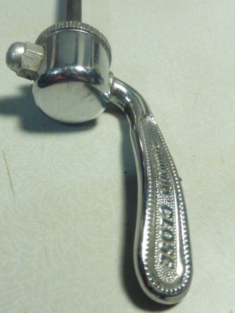 NOS vintage attache rapide Shimano  Japan   Quick Release Skewer -