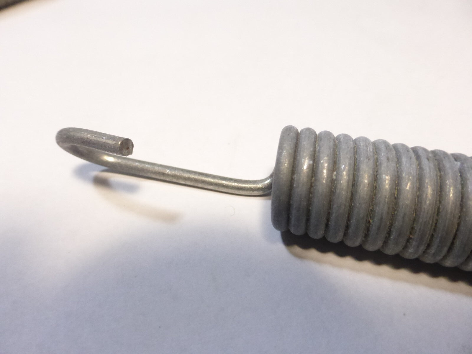 NOS 1 RESSORT DE BEQUILLE MBK 51 40 41 50 51