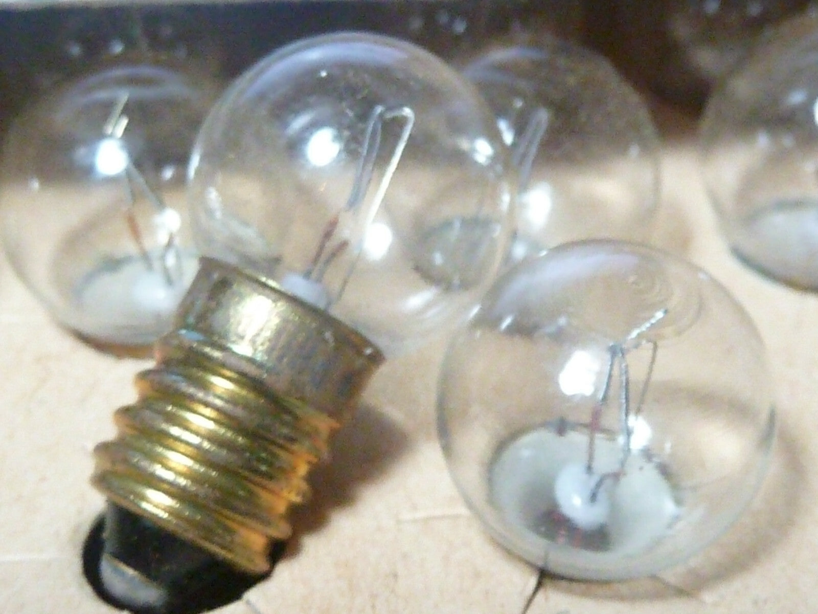 💡 OLD FRANCE PHILIPS 14V SPH 15 E10 – Ampoule Feu Arrière Solex – NOS 💡