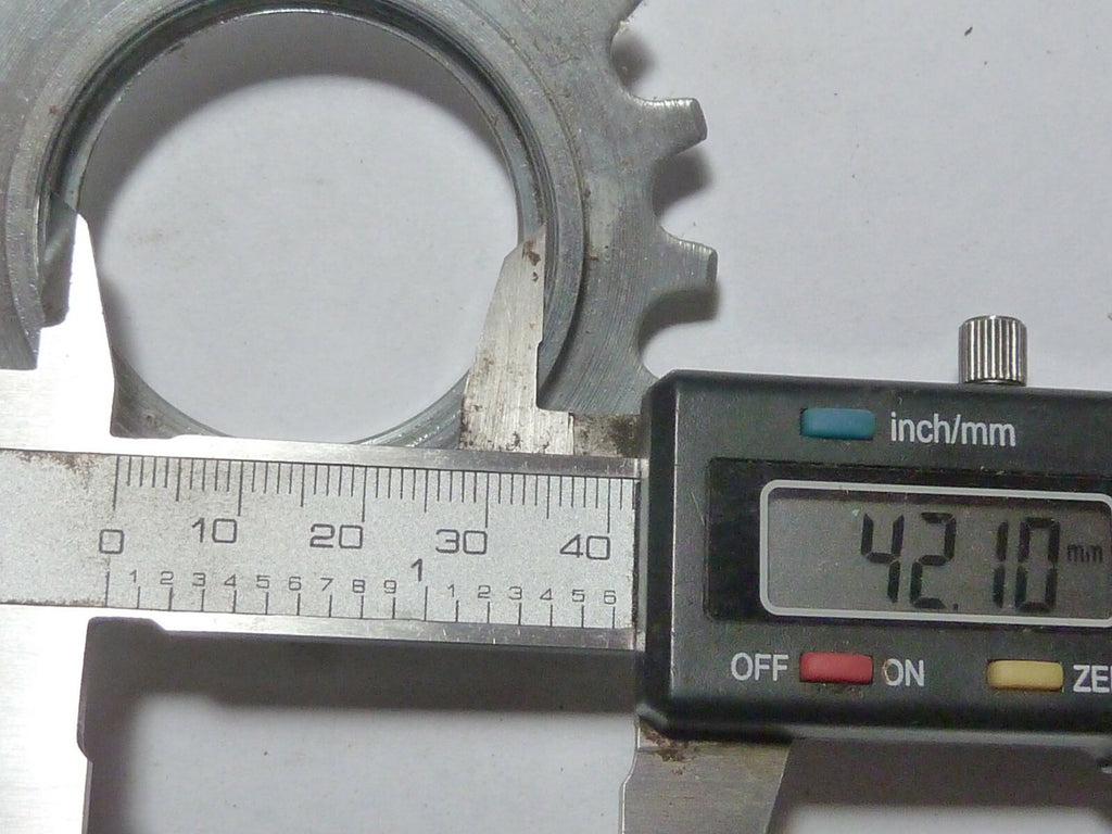 Sachs Maillard Sprocket.cogs pignon vintage 17 T  Argent  silver NOS