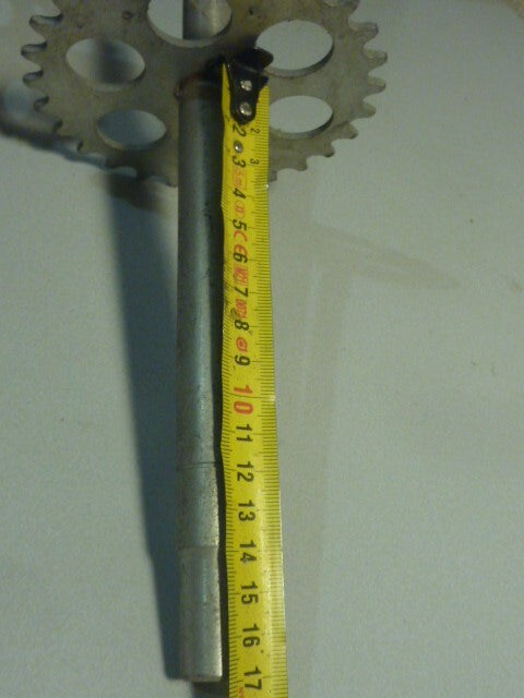 axe PEDALIER ANCIEN 27 Zähne  Tretach  Treta27 DENTS moped altes Puch ? CIAO ?