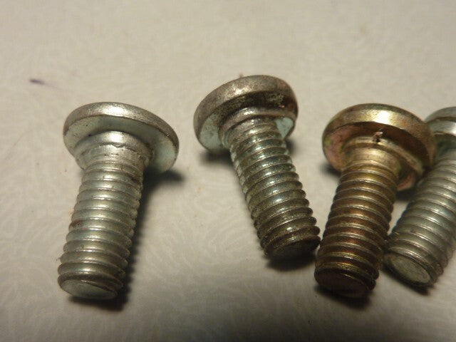tète ronde méplat 6 vis bolt screw acier  vintage
