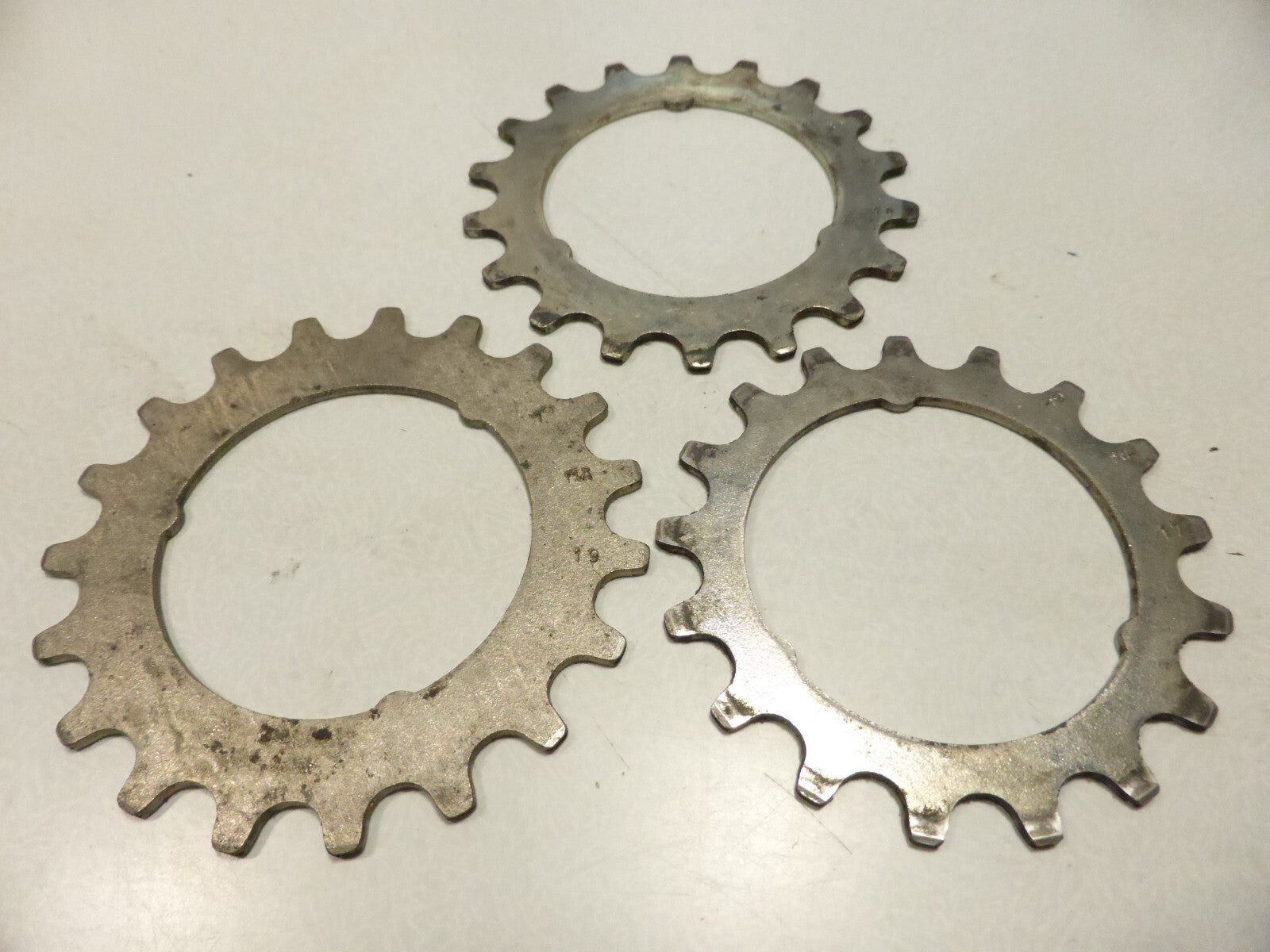 ancien vintage pignon cogs 17 18 19 dents maillard MA