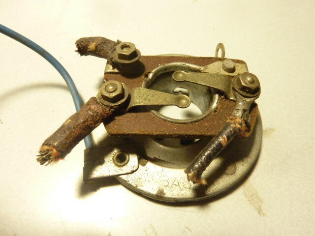 ancien Porte-lampe + navette CIBIE 4.486