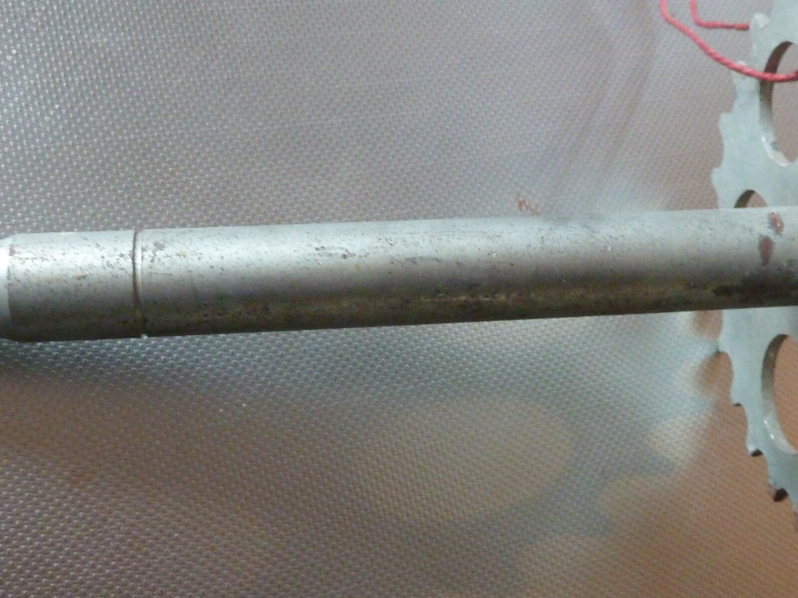 axe PEDALIER ANCIEN 27 Zähne  Tretach  Treta27 DENTS moped altes Puch ? CIAO ?