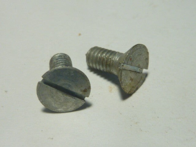 NOS 2 Vis M4x80 poignée  ancien stock
