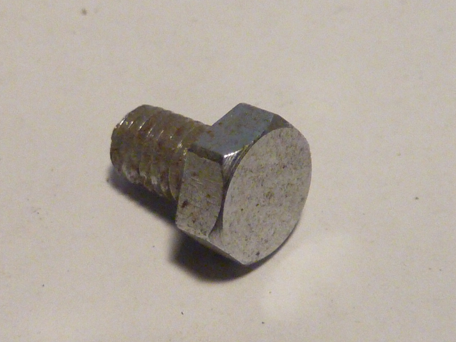 NOS 1 vis serre cable SIMPLEX # 4118 derailleur avant  LJA 302 LJA 303