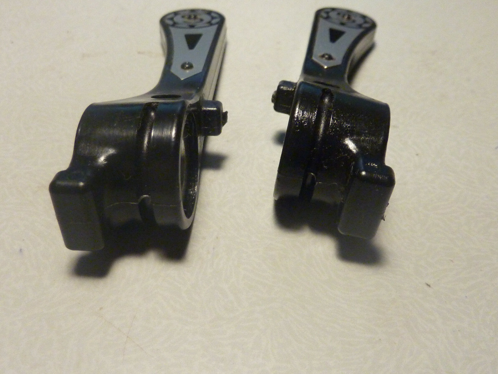 NOS paire LEVIERS DE VITESSES ANCIEN Simplex LJ Shifters  vintage 3825 / 3824