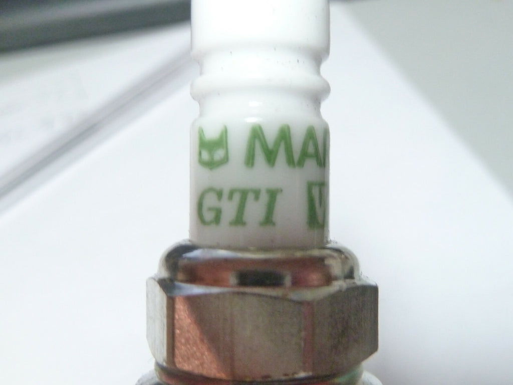 BOUGIE MARCHAL valeo DE COLLECTION  NEUVE - NOS- spark plug F80H