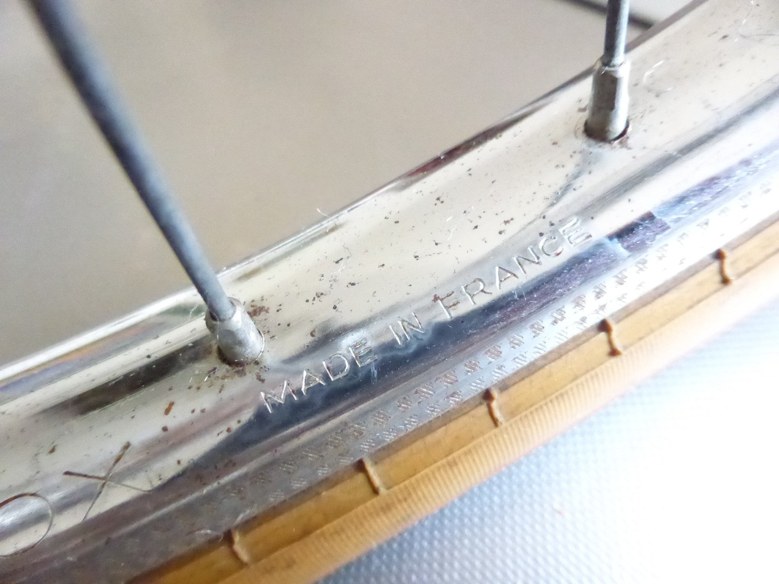 jante Roue 24" 600A Confort Michelin VELO vintage  chrome Made France 37-541