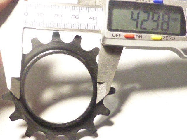 NOS vintage pignon 15  MAILLARD  threaded freewheel cog
