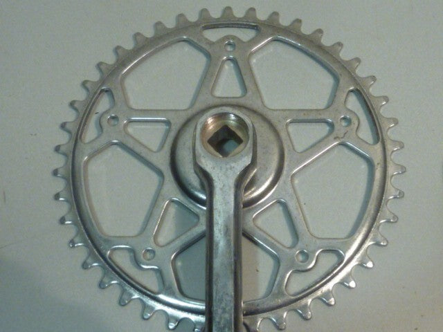 NOS neu Pédalier vintage 42 dents chromé centre carré  manivelle 170 mm