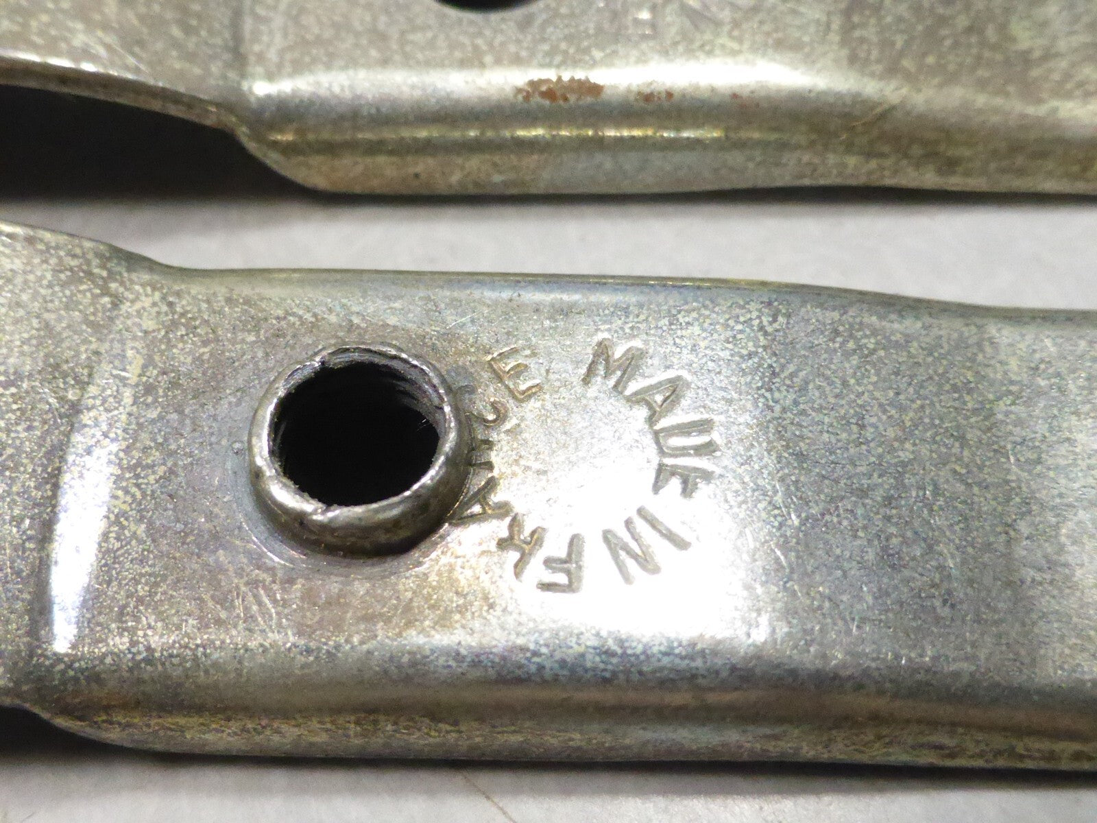 NOS vintage 1 attache support  dynamo phare cibié soubitez  velo Made in France