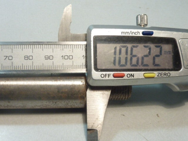 ancien Axe  longueur 155 mm diamètre 22 mm  gorges