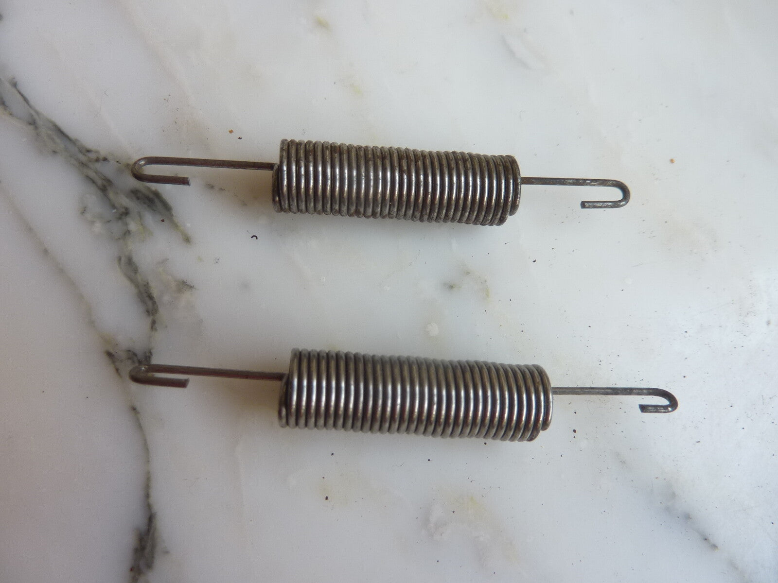 Lot 2 Ressorts Rappel Frein SOLEX Vintage Ancien Stock 57x8 mm NOS