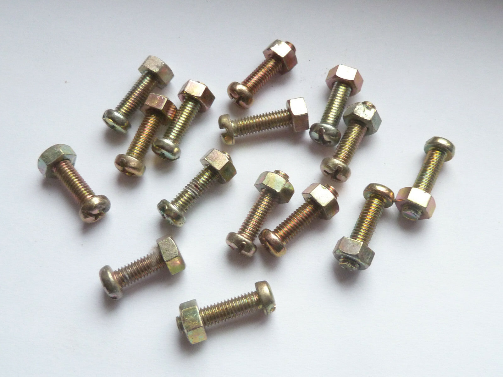 NOS neu 5 VIS Hexagonale Écrou 0.8 cm Whitworth acier doré velo vintage 17x5 mm
