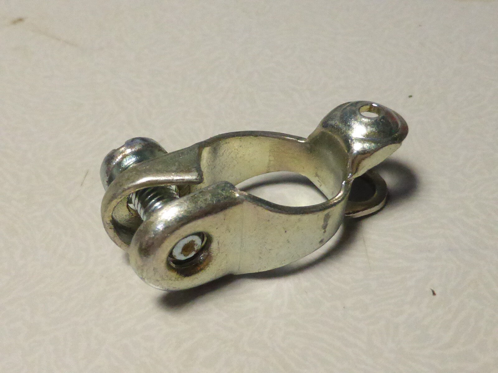 NOS 1 Shimano Bicycle Chainstay Clamp derailleur cable stop clamp Chain Stay Neu
