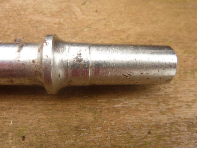 Nos axe clavettes pédalier RFG 125 mm  pédalier Bottom bracket  not stronglight