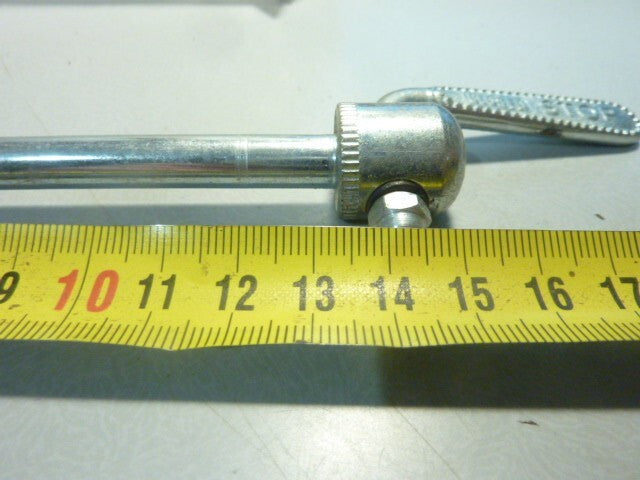 NOS vintage grosse attache rapide 8.3 mm   Quick Release Skewer