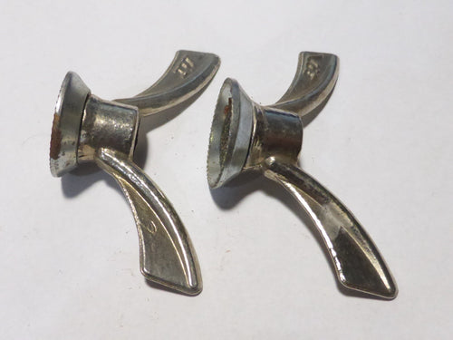 2 anciens Ecrous Papillon Velo Ancien Set Wing Nuts Brass 9.5 mm vintage VIC