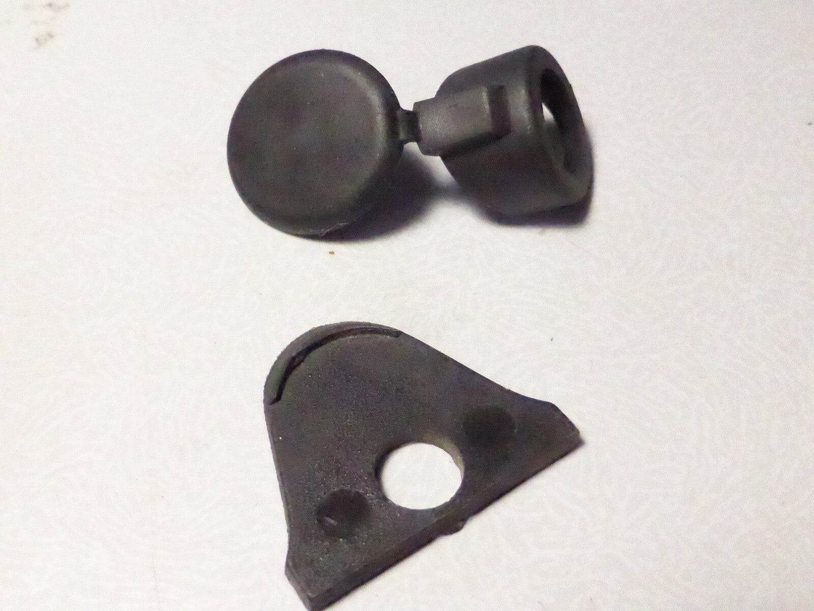 vintage velo cache capuchon bouchon embout plastic noir potence