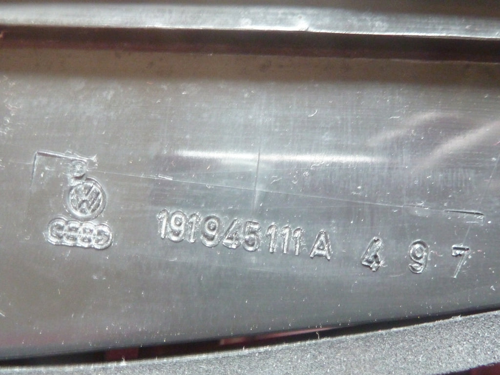 Feux - Phare Arrière Côté Droit - original - Volkswagen Golf II 83- > 92