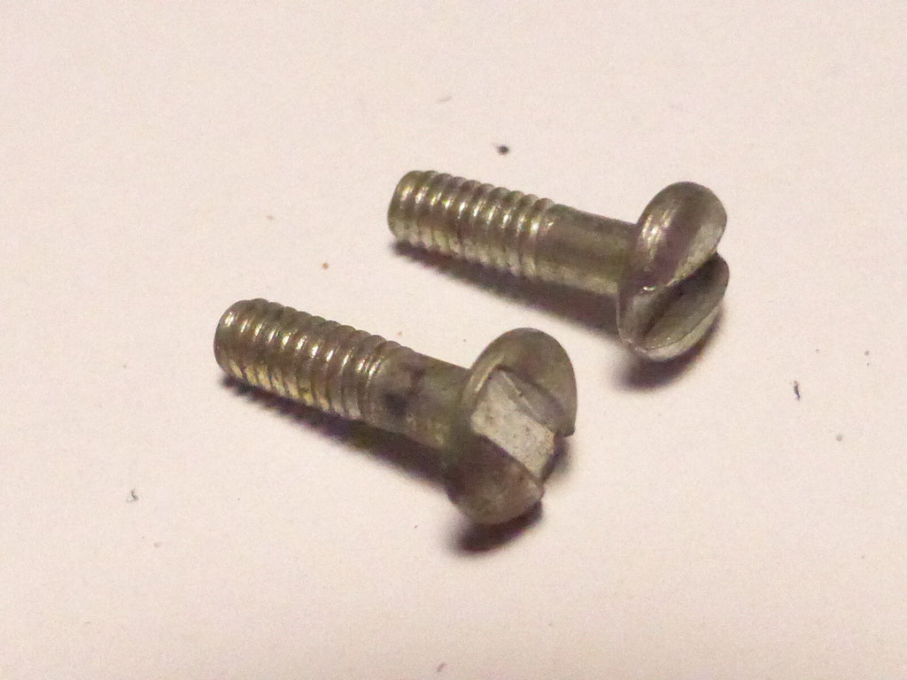 2 anciennes vis monogramme  vintage motobecane peugeot .....